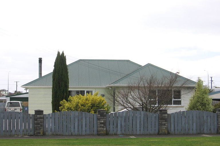 Photo of property in 44 Trafalgar Street, Levin, 5510