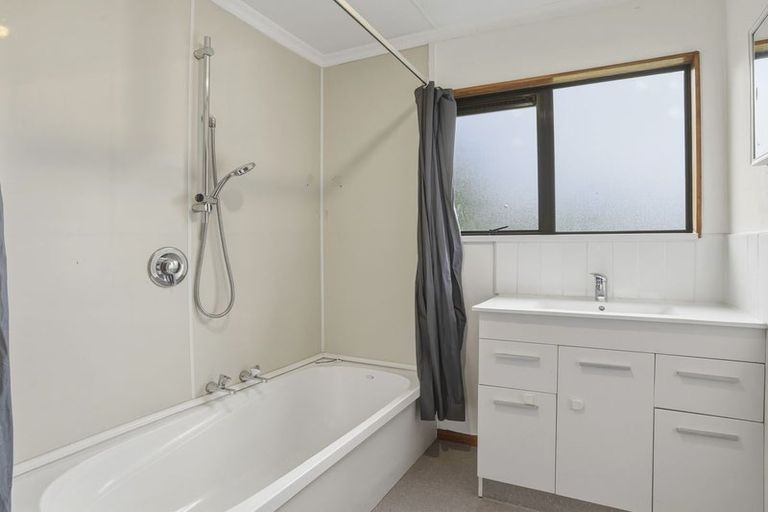 Photo of property in 18 Henry Street, Waikouaiti, 9510