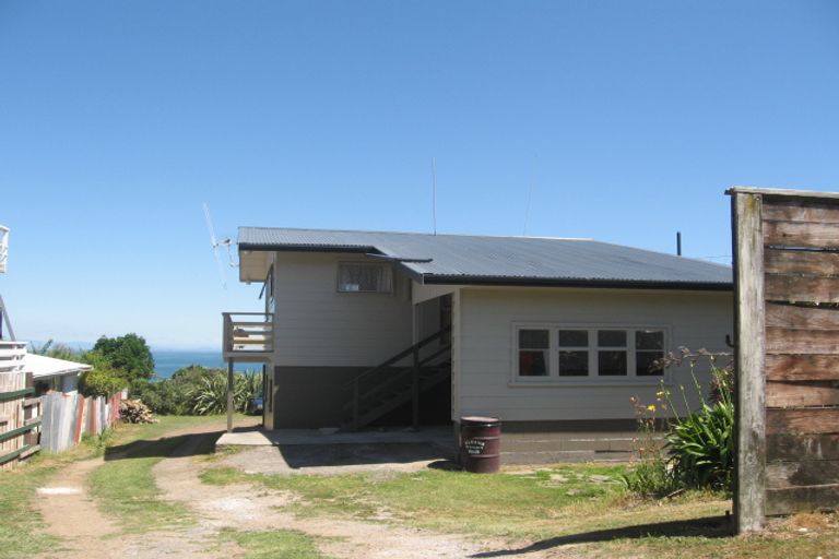 Photo of property in 84 Town Point Road, Maketu, 3189
