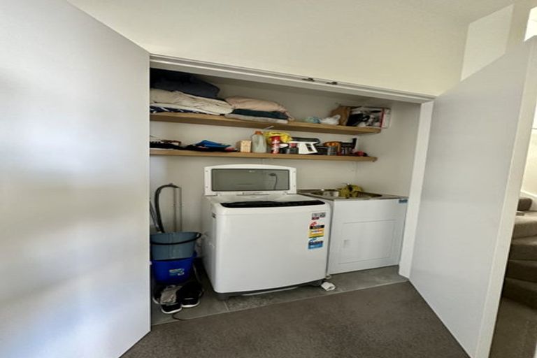 Photo of property in 27u1 Whaui Street, Vogeltown, Wellington, 6021