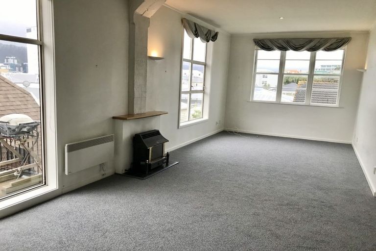 Photo of property in 37u9 Majoribanks Street, Mount Victoria, Wellington, 6011