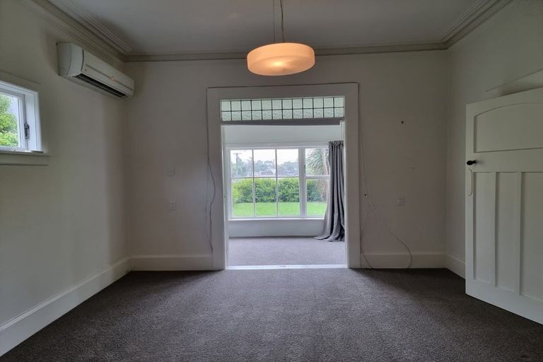 Photo of property in 122 Tennyson Street, Sydenham, Christchurch, 8023