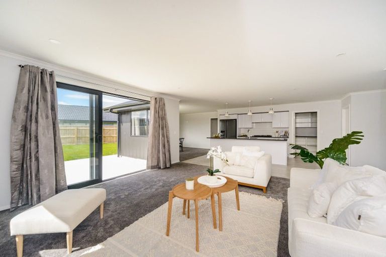 Photo of property in 86 James Line, Kelvin Grove, Palmerston North, 4414