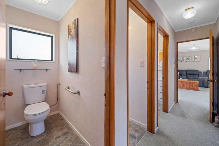 Photo of property in 5 Whakapaki Street, Urenui, 4375