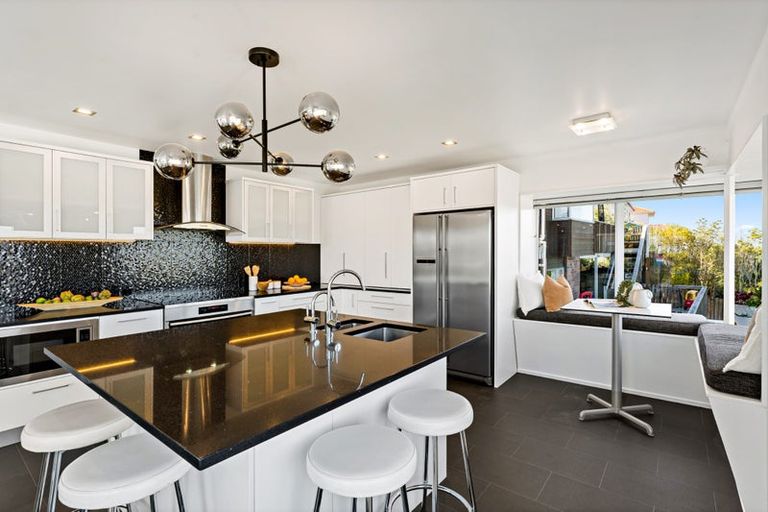 Photo of property in 1207 Whangaparaoa Road, Gulf Harbour, Whangaparaoa, 0930