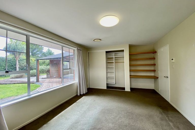 Photo of property in 27a Lodge Place, Ilam, Christchurch, 8041