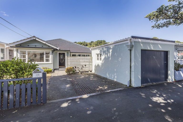 Photo of property in 52 Dundas Street, Seatoun, Wellington, 6022
