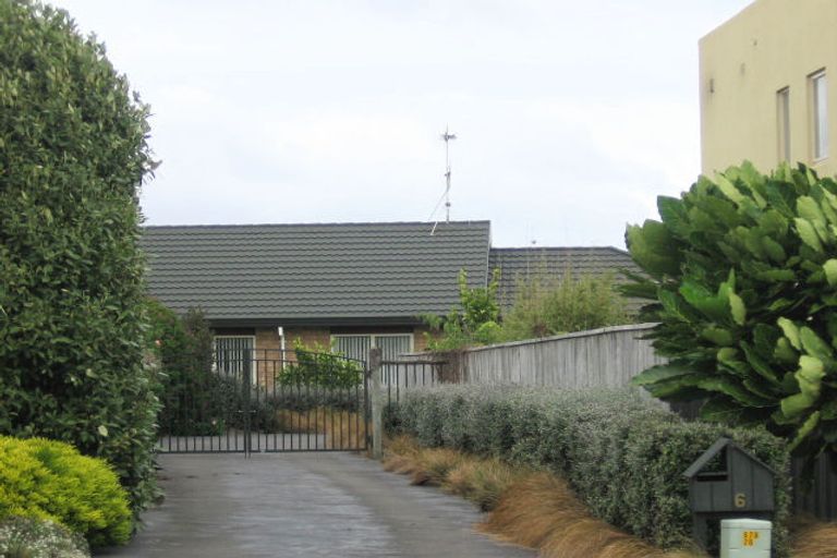 Photo of property in 6 Kakapo Court, Paraparaumu Beach, Paraparaumu, 5032