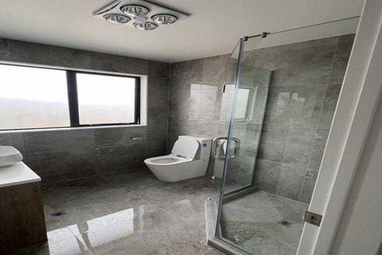 Photo of property in 35a Ksenia Drive, Flat Bush, Auckland, 2019