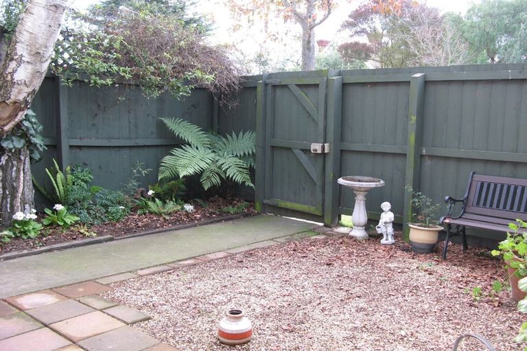 Photo of property in 2/324 Worcester Street, Linwood, Christchurch, 8011