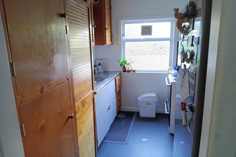 Photo of property in 10 Kilbirnie Crescent, Kilbirnie, Wellington, 6022