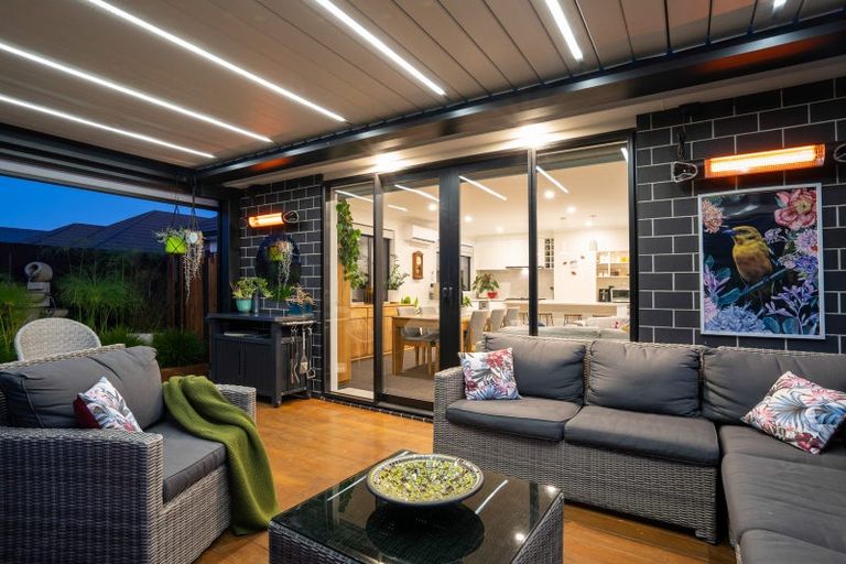 Photo of property in 26 Rose Leigh Drive, Cambridge, 3434