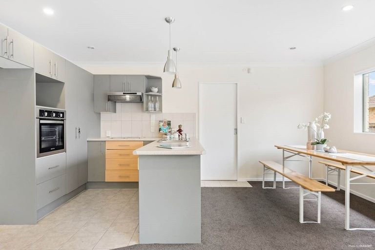 Photo of property in 61b Kayes Road, Pukekohe, 2120