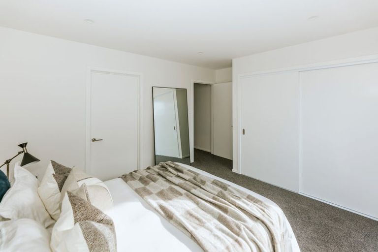 Photo of property in 9/32 Ennis Avenue, Pakuranga Heights, Auckland, 2010