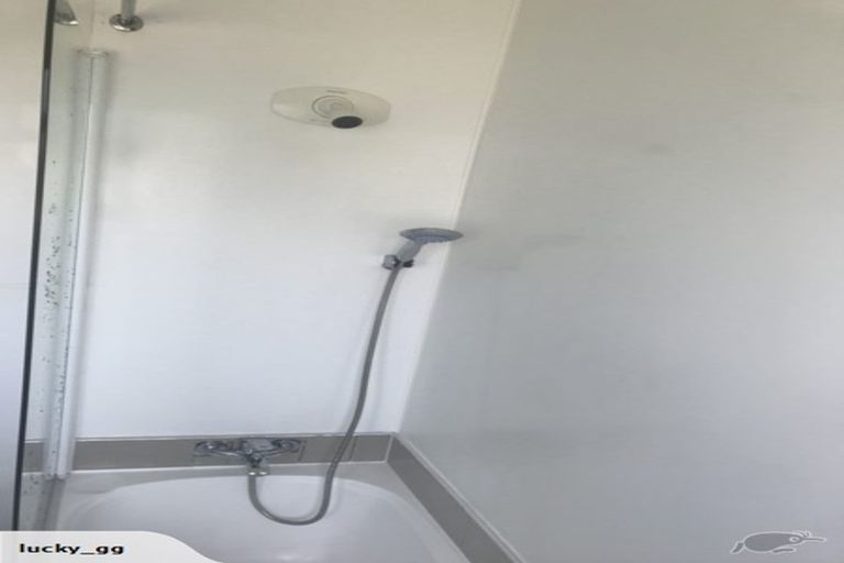 Photo of property in 2/46 Raglan Street, Mangere East, Auckland, 2024