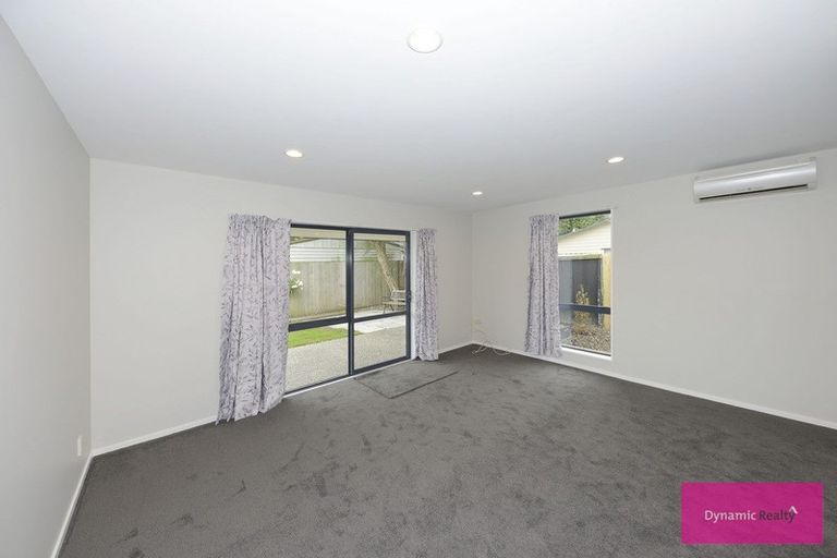 Photo of property in 104a Springs Road, Hornby, Christchurch, 8042