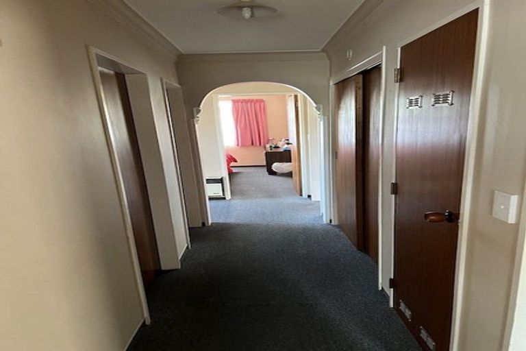 Photo of property in 50 Highbury Drive, Levin, 5510