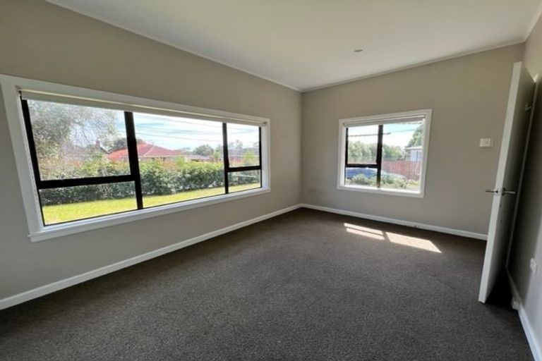 Photo of property in 25 Fairview Road, Papatoetoe, Auckland, 2025