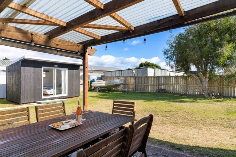 Photo of property in 125b Lorraine Place, Whangamata, 3620