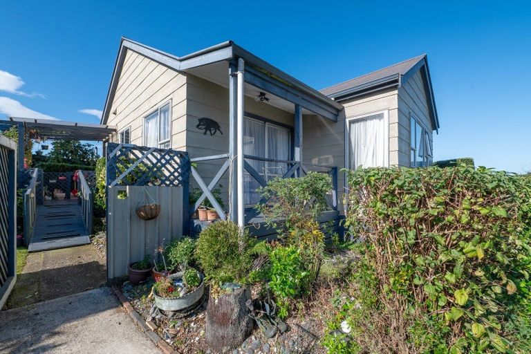Photo of property in 105 Homedale Street, Pukehangi, Rotorua, 3015