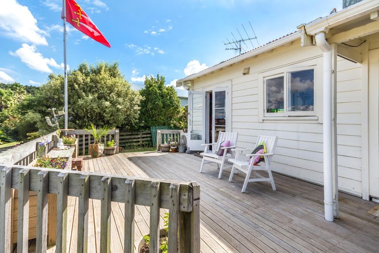 Photo of property in 6 Ngahere Road, Pukekohe, 2120