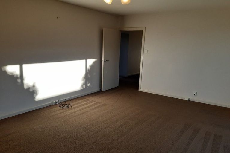 Photo of property in 41 Skerten Avenue, Hornby, Christchurch, 8042