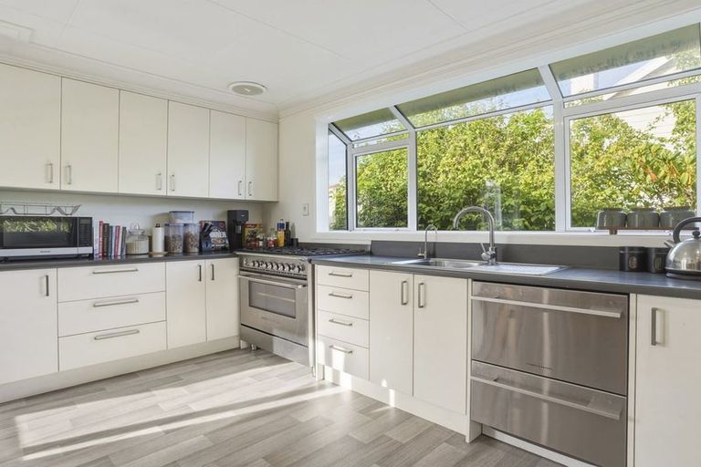 Photo of property in 321 Union Street, Milton, 9220