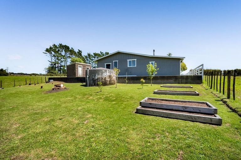 Photo of property in 1257 Mangorei Road, Mangorei, New Plymouth, 4371