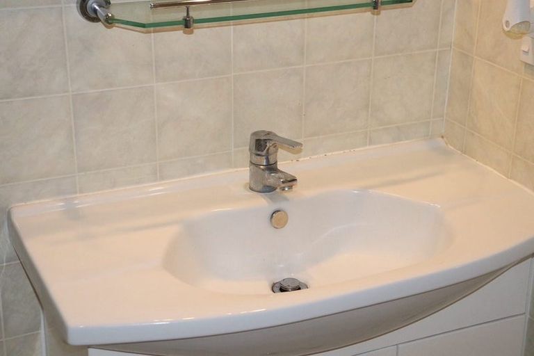 Photo of property in 87 Glamorgan Drive, Torbay, Auckland, 0630