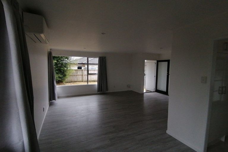 Photo of property in 2/7 Ririno Place, Manurewa, Auckland, 2102