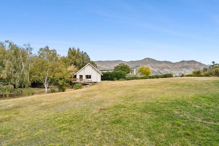 Photo of property in 63 Rata Street, Wanaka, 9305