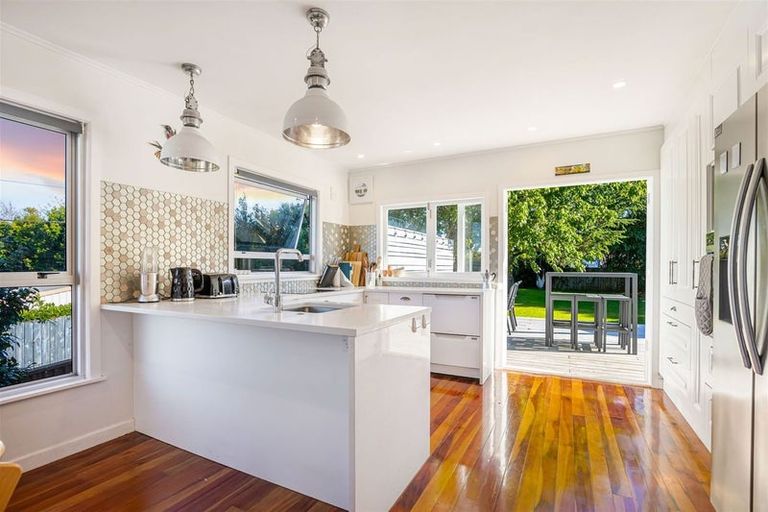Photo of property in 24/28 Westgate Drive, Westgate, Auckland, 0614