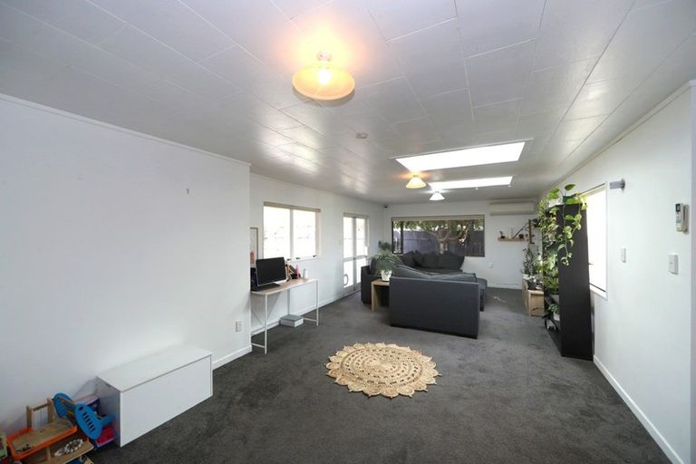 Photo of property in 39 Glamorgan Avenue, Tamatea, Napier, 4112