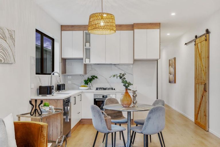 Photo of property in 23 Paretao Street, Massey, 0614