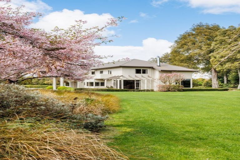 Photo of property in 1096 Lockwood Road, Kairanga, Palmerston North, 4475