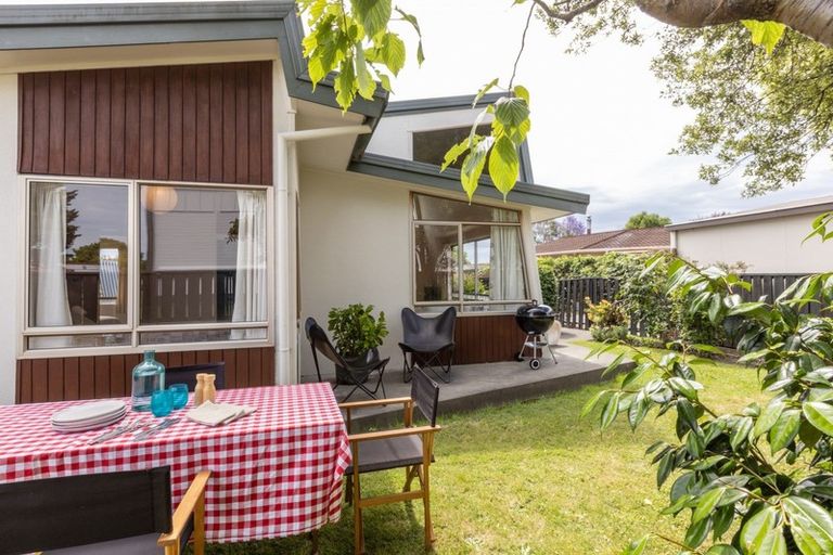 Photo of property in 51 Freyberg Avenue, Tamatea, Napier, 4112