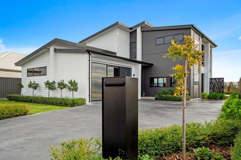 Photo of property in 74 Pelorus Avenue, Poraiti, Napier, 4112