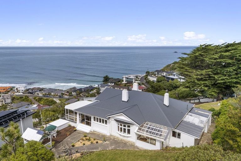 Photo of property in 113 Cliffs Road, Saint Clair, Dunedin, 9012