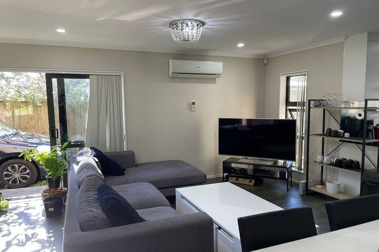 Photo of property in 8 Goyal Lane, Pakuranga, Auckland, 2010