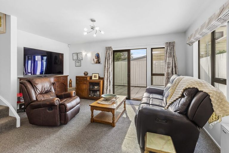 Photo of property in 6 George Street, Thorndon, Wellington, 6011