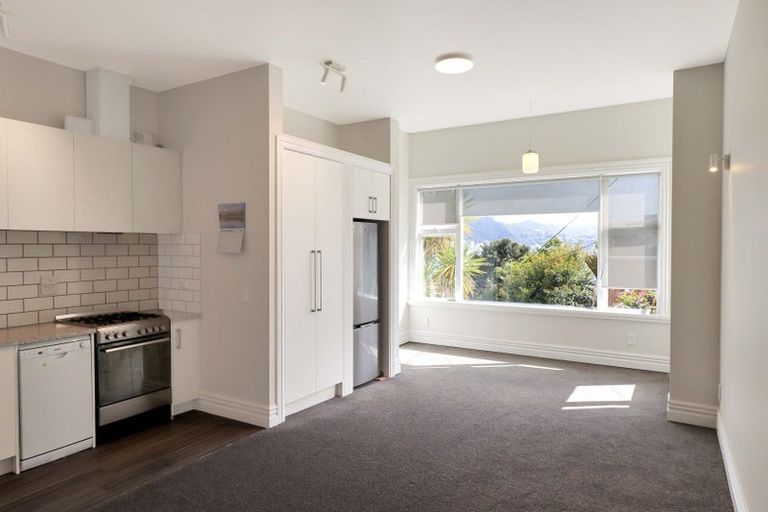 Photo of property in 2 Telford Terrace, Oriental Bay, Wellington, 6011