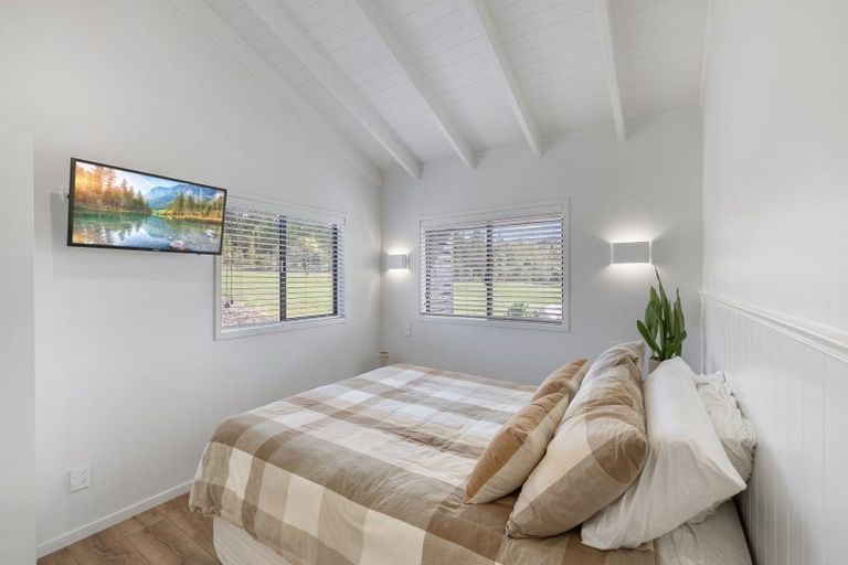 Photo of property in 23 Pine Valley Glade, Mangawhai, 0573