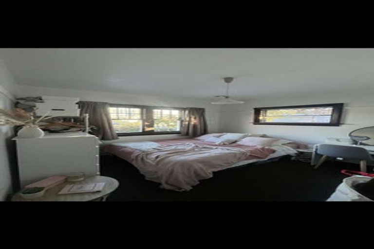 Photo of property in 216 Riccarton Road, Riccarton, Christchurch, 8041
