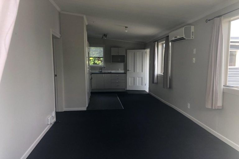 Photo of property in 12 Clifton Street, Windsor, Invercargill, 9810