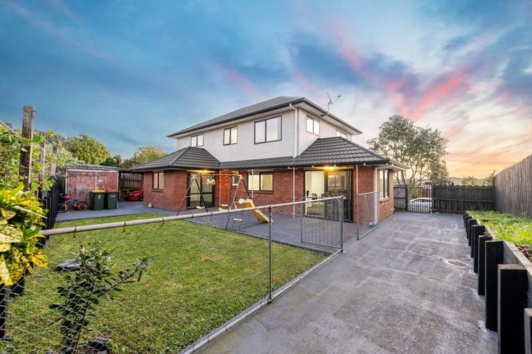 Photo of property in 6 Brunswick Rise, Mangere, Auckland, 2022