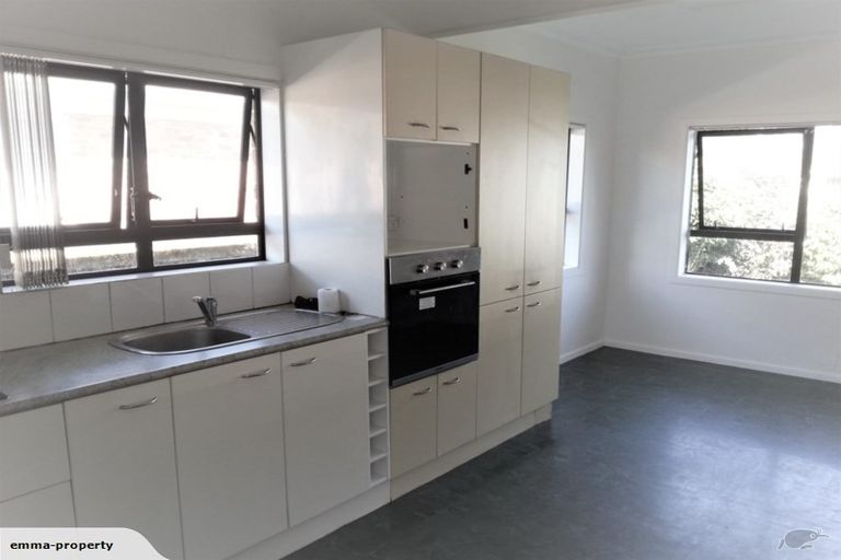 Photo of property in 36 Atkinson Avenue, Papatoetoe, Auckland, 2025