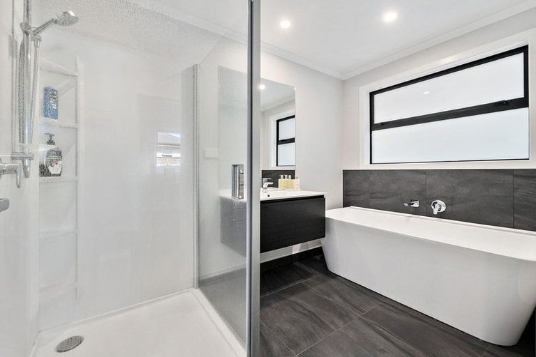 Photo of property in 19a Augusta Rise, Omokoroa, 3114