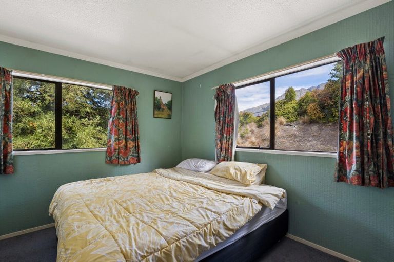Photo of property in 1 Salmond Place, Queenstown, 9300