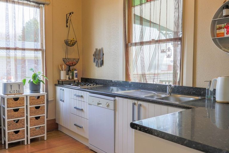 Photo of property in 25 Louvain Street, Whakatane, 3120