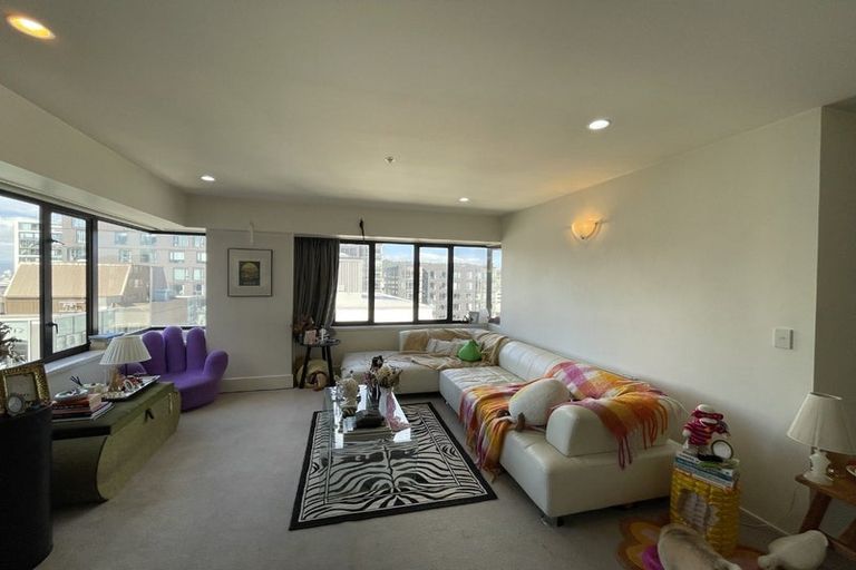Photo of property in St Peters Apartments, 9a/192 Willis Street, Te Aro, Wellington, 6011